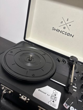 Tocadiscos Maletín Negro Nuevo