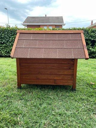 Cuccia per cani in legno S/M