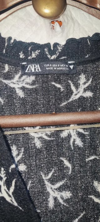 Abito Zara corto tg S manica lunga