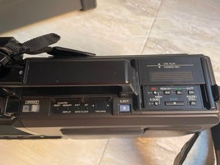 Videocámara Panasonic S-VHS NV-MS1 HQ