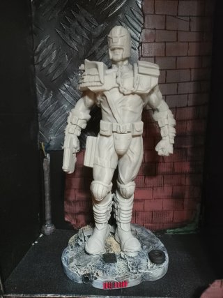 Figura Juez Dredd 3D