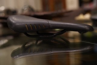 Sillín Fi'zi:k Gravel / Bikepacking / Fixie