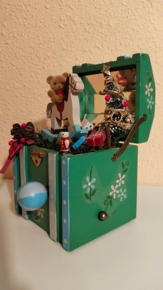 OFERTA! CAJA DE MÚSICA ENESCO 1989