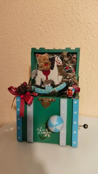 OFERTA! CAJA DE MÚSICA ENESCO 1989