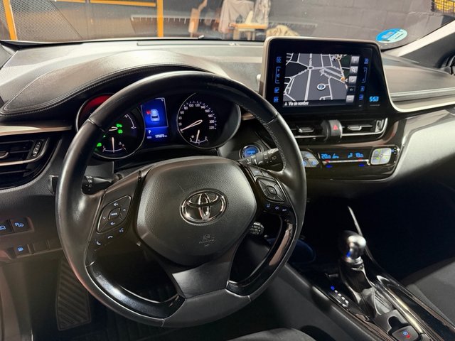 Toyota C-HR 2019