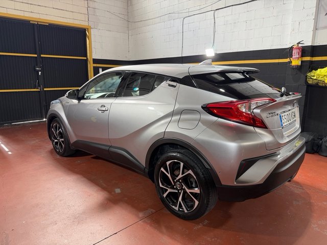 Toyota C-HR 2019