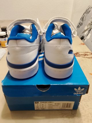Adidas Forum J Zapatillas Blancas y Azules