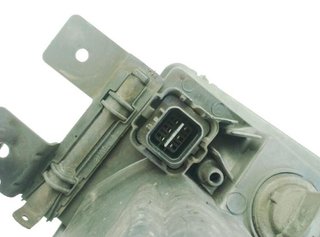 Faro izquierdo 921011f011 kia sportage je 23066748