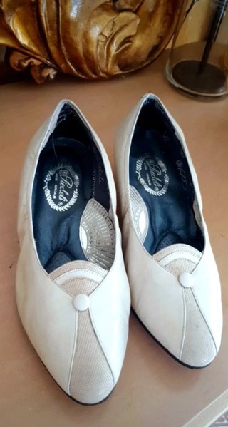 Zapatos de salón Piedeli piel horma especial