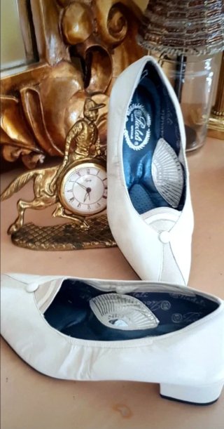 Zapatos de salón Piedeli piel horma especial