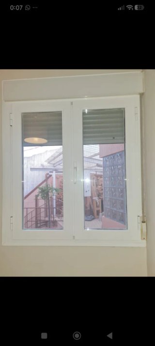 Ventanas blancas de PVC