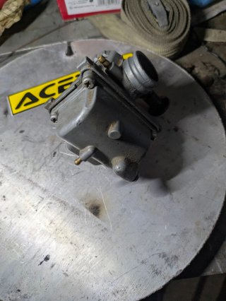 Carburador Mikuni DT 80 MX