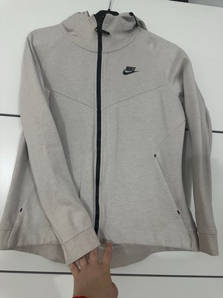 Chaqueta Nike Gris con Cremallera