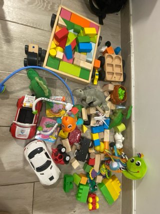 Lote Juguetes Madera y Plástico, IKEA