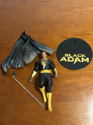 Figura Black Adam  The Rock - McFarlane DC 28 Cm