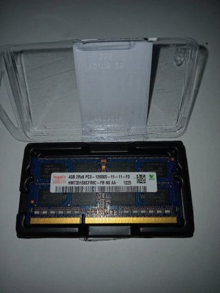 Hynix 4GB DDR3 PC3-12800S RAM
