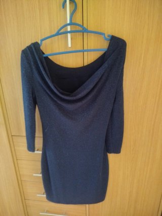 vestido fiesta azul marino con pedrería