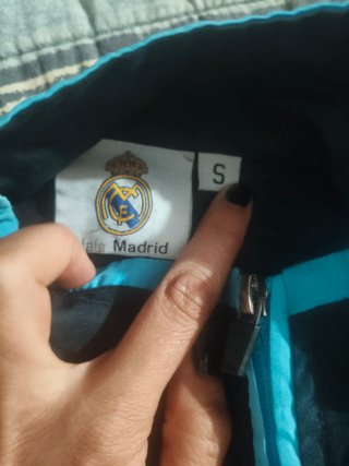 Cortavientos Real Madrid Negro y Azul