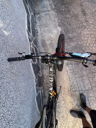 Telaio/Bici Downhill/DH o bici completa