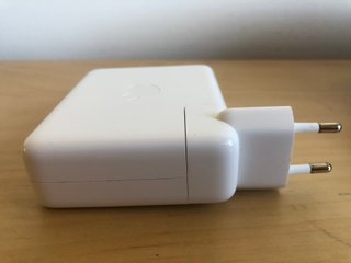 Cargador Apple 140W USB-C