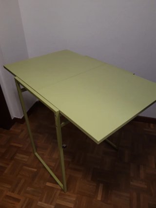 Mesa plegable verde Muddus