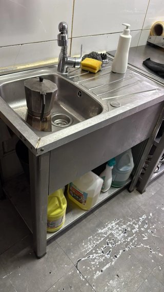 Fregadero con patas y balda acero inox
