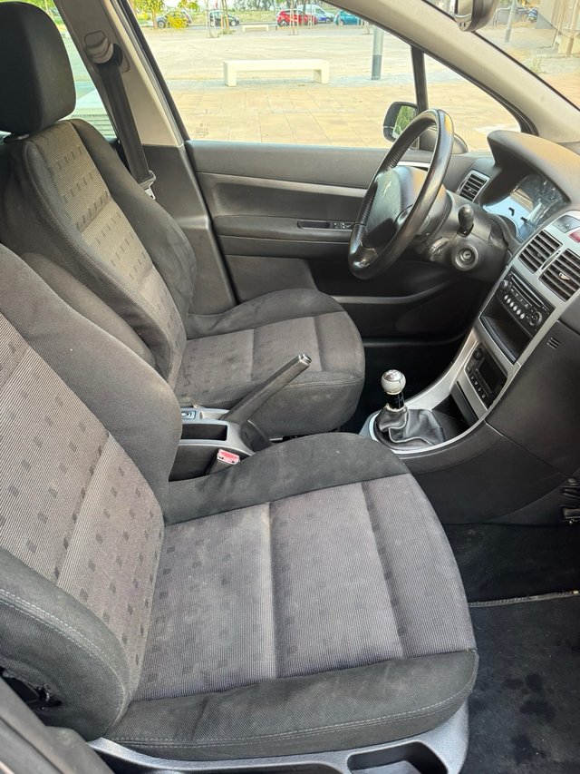 Peugeot 307 sw 1.6 hdi