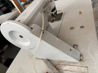 Máquina de coser industrial GILMA