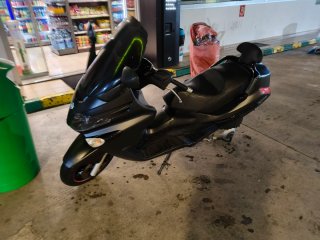 Piaggio X Evo 125cc 15CV Negra