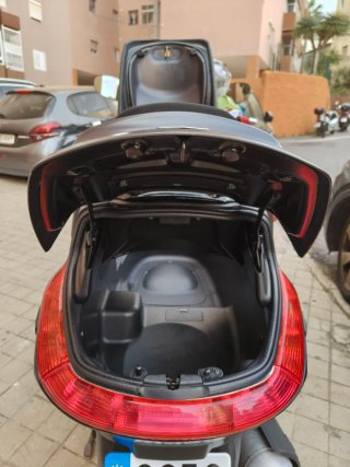 Piaggio X Evo 125cc 15CV Negra
