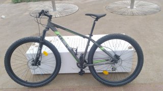 Bicicleta de Montaña Gris y Verde
