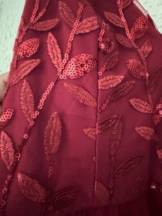 Vestido largo burdeos lentejuelas tul