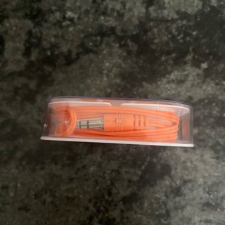 Auriculares In-Ear Naranja Nuevos + Estuche