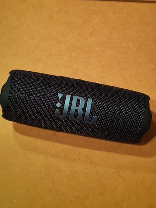 JBL flip 7