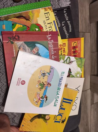 Pack de Libros en Catalán.