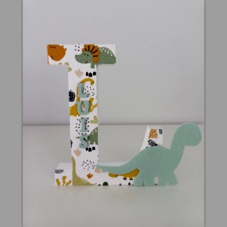Inicial con nombre madera decoración