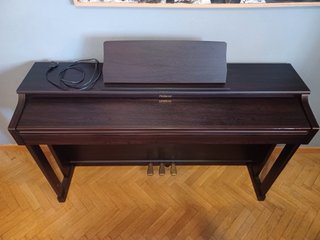 Piano Digital Roland HP-201