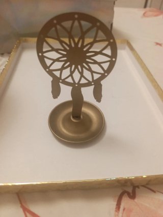 Joyero dorado con diseño de atrapasueños