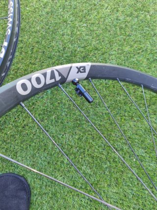 Rueda DT Swiss 1700 EX Boost 29 30mm 6 tornillos