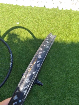 Rueda DT Swiss 1700 EX Boost 29 30mm 6 tornillos