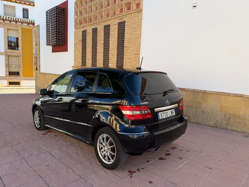 Mercedes-Benz Clase B 2010 - foto 1
