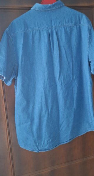 2 Camisas Caballero: Blanca y Vaquera