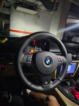 Volante BMW E90