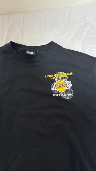 Camiseta New Era Lakers Negra