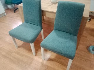 Sillas comedor Bergmunt Ikea tela y madera
