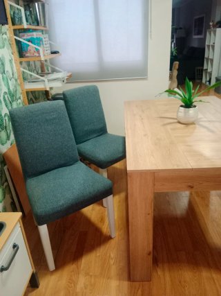 Sillas comedor Bergmunt Ikea tela y madera