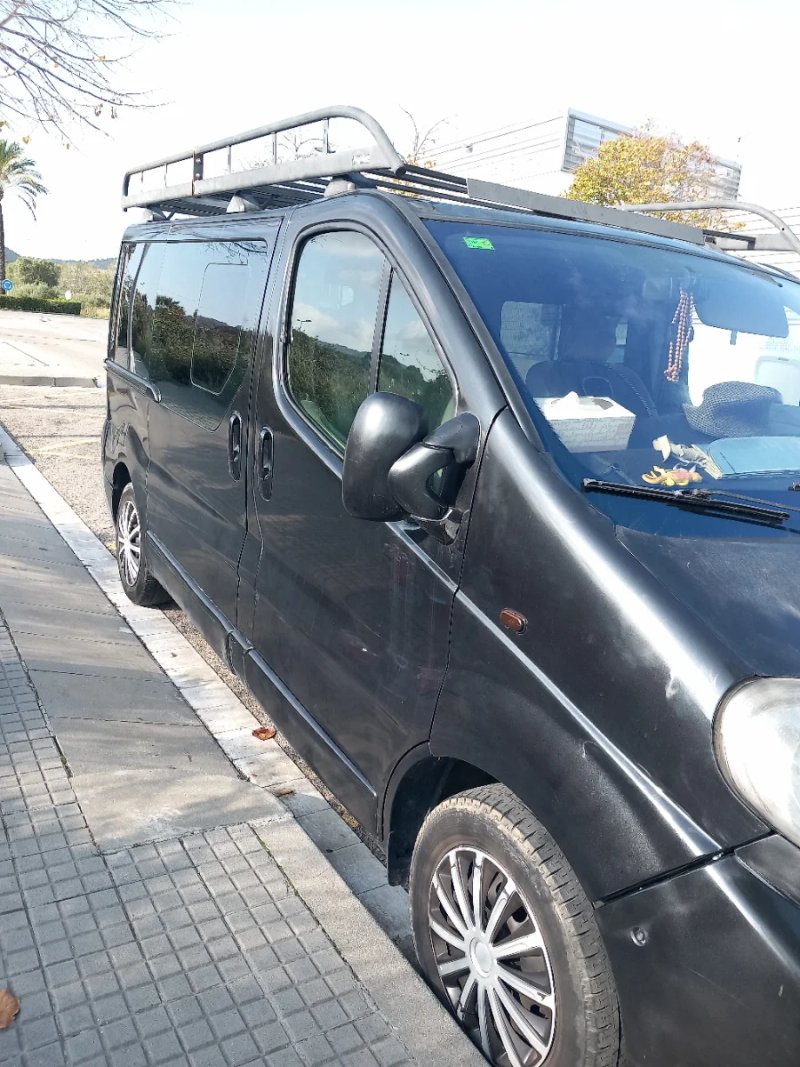 Opel Vivaro 2004 - foto 1
