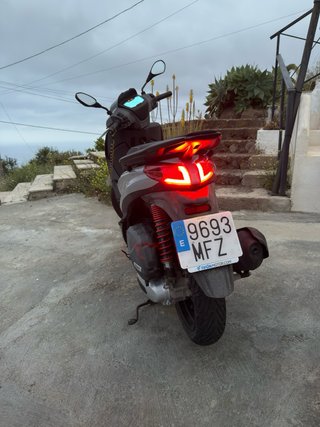 Piaggio Medley 125 S Gris