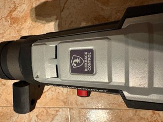 Bosch Profesional GBH 2-28 F Martillo Perforador