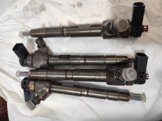 Inyectores  y bomba 2.0 TDI